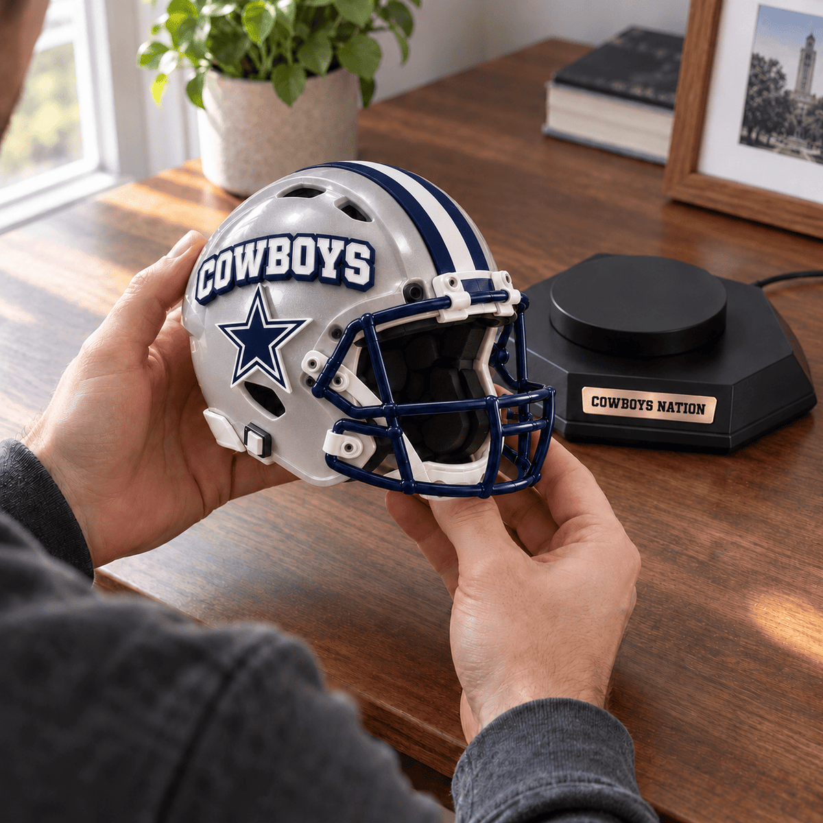 DLCB Premium Levitating Helmet NHVH